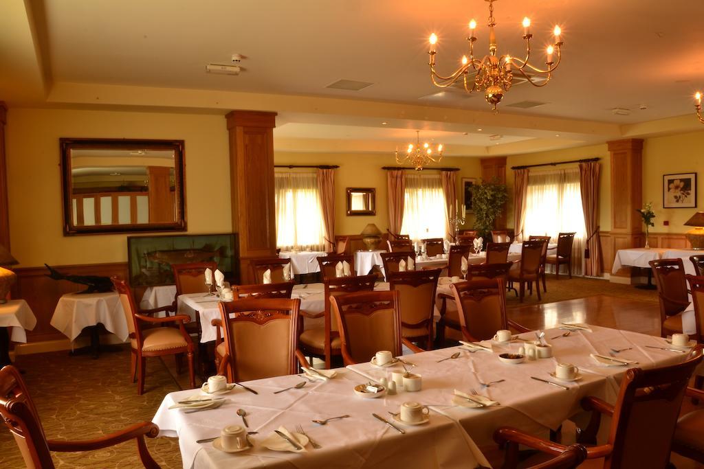 Fairhill House Hotel Clonbur Esterno foto